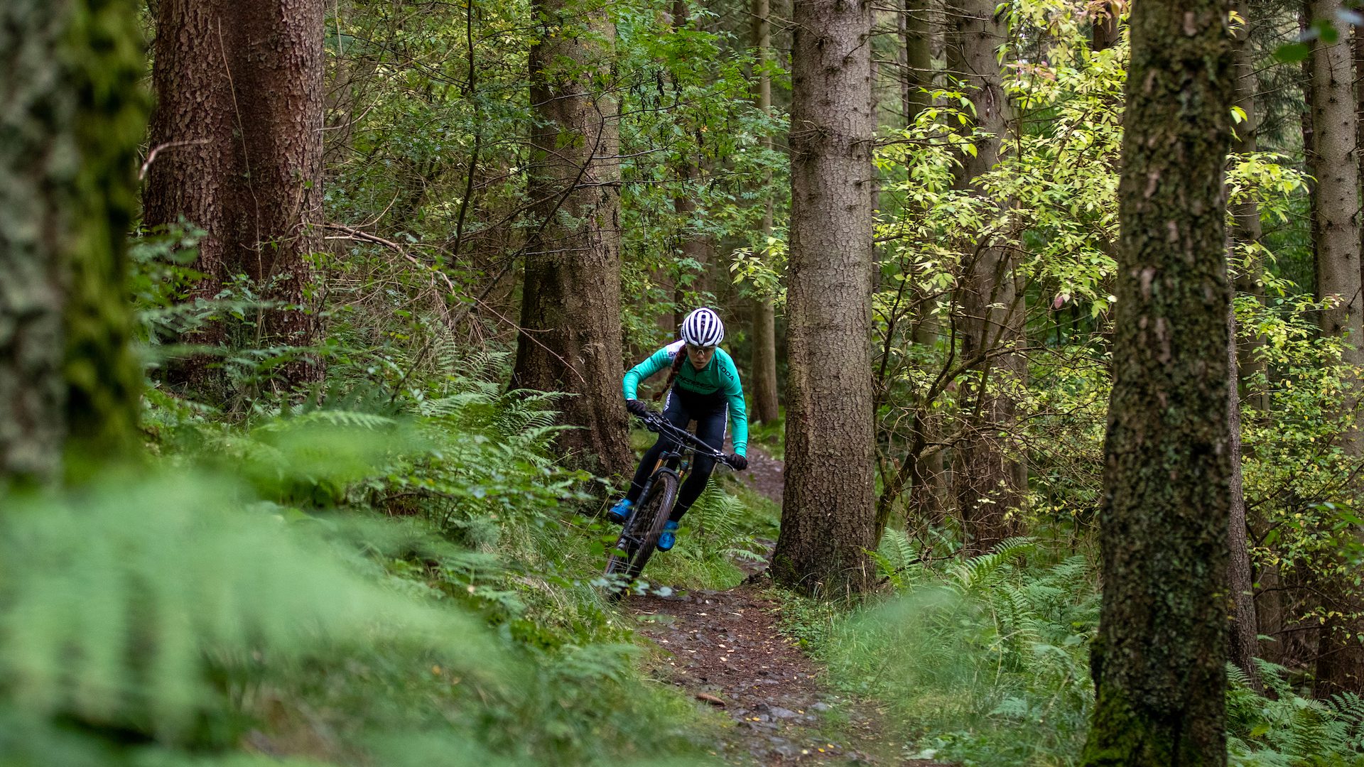 Isla Short mountain biking in Scotland video